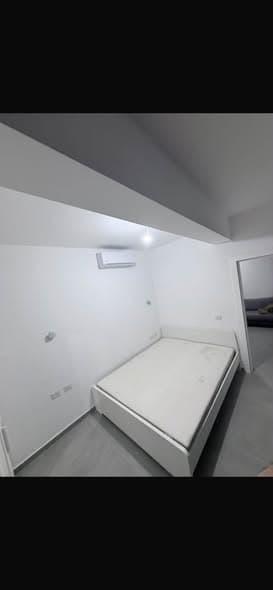 4 room rental in Old North