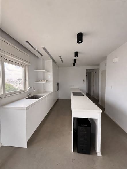 4.5 room rental in Old North