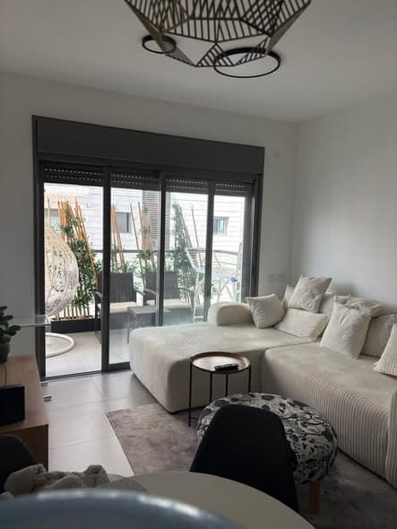 2 room rental in Ramat Aviv
