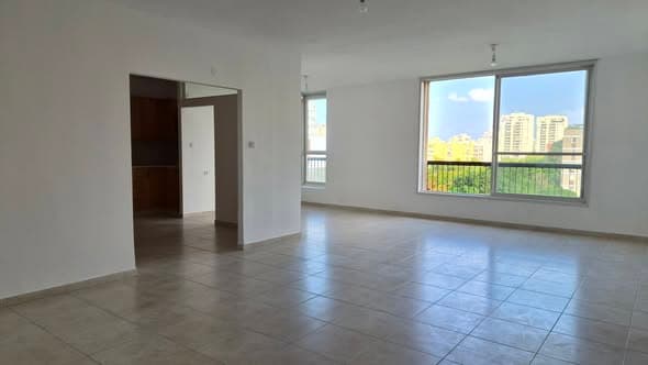 4.5 room rental in Ramat Aviv