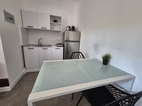 1 room rental in Lev HaIr