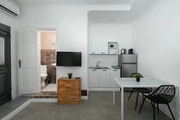 1 room rental in Lev HaIr