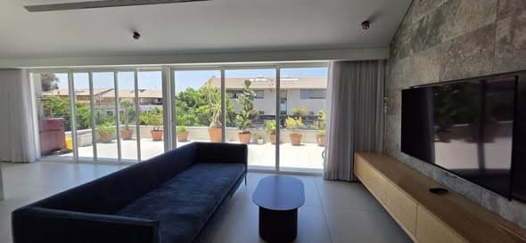 4 room rental in Neve Tzedek
