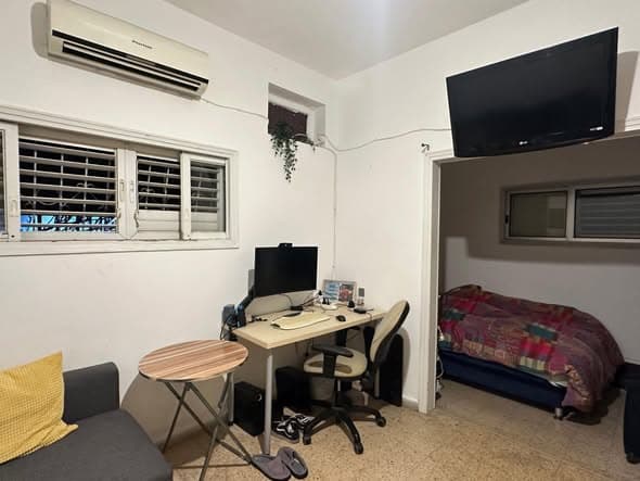 1 room rental in Lev HaIr